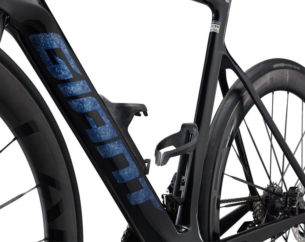 GIANT PROPEL AERO BOTTLE CAGE  - Mountain Biking Water Bottle recensie en prijs